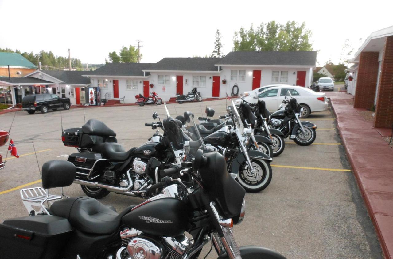 Rocket Motel Custer Exterior foto